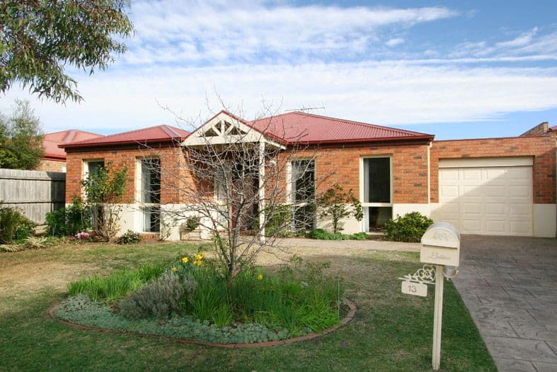 13 Pinoak Drive, YARRA GLEN VIC 3775, Yarra Glen - Image 1
