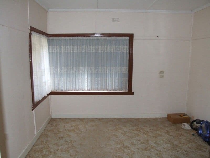 2 Toolern Street, MELTON SOUTH VIC 3338, Melton South - Thumbnail 7