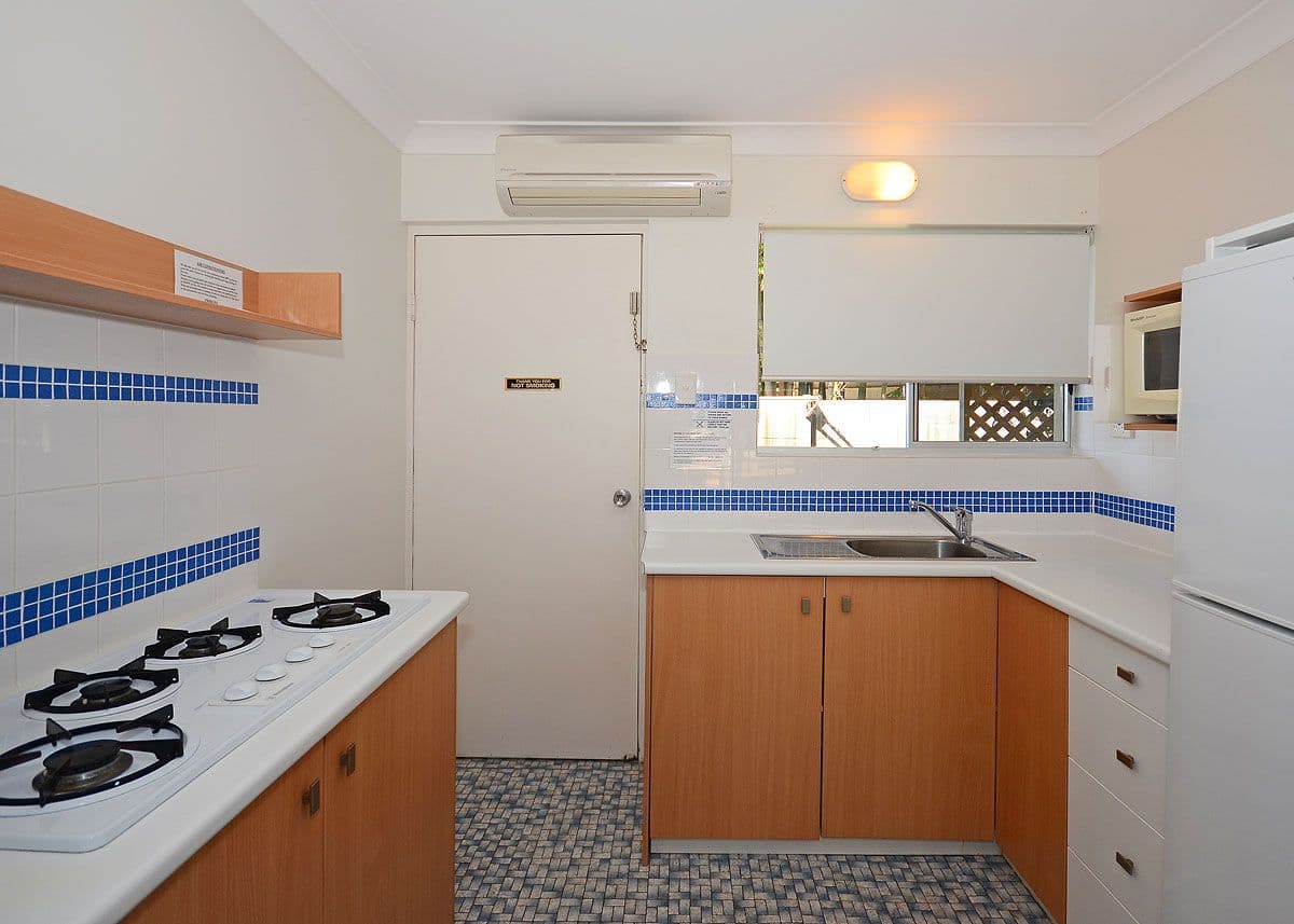 13 Ann Street, Torquay QLD 4655, Torquay - Thumbnail 5