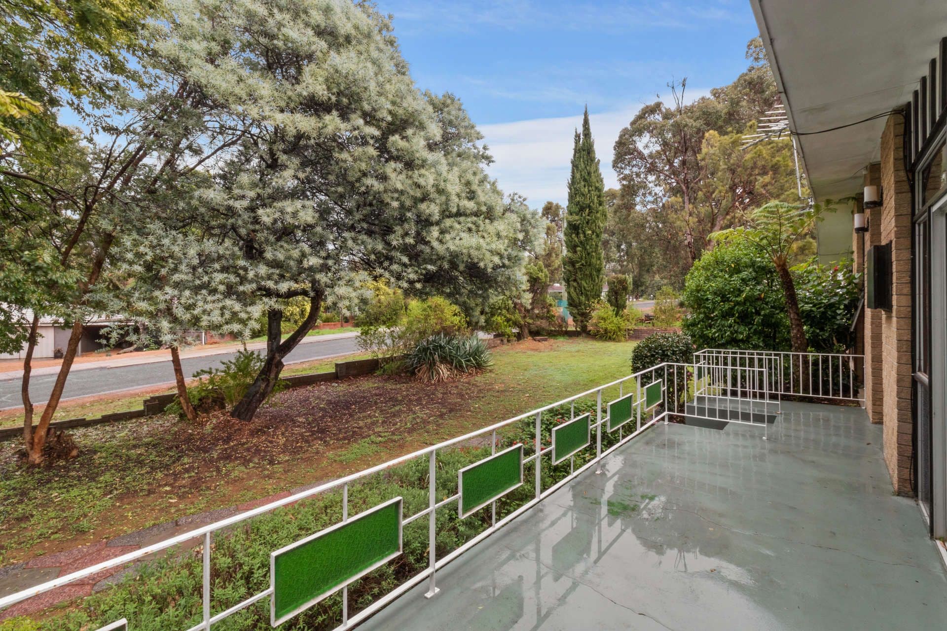 645 Dibble Street, Mount Helena WA 6082, Mount Helena - Thumbnail 2
