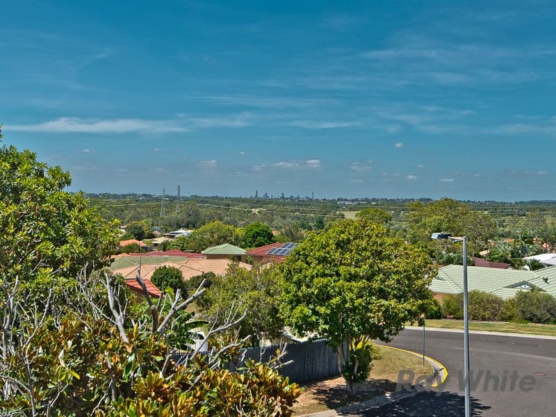 4 Hammill Place, Bracken Ridge QLD 4017, Bracken Ridge - Thumbnail 2