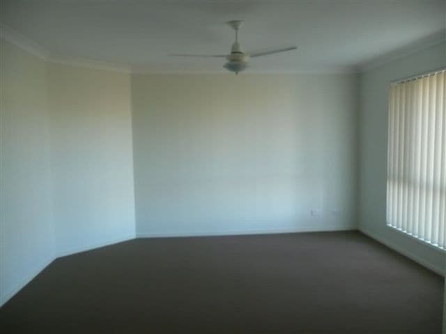 23  Curlew Street, MERINGANDAN QLD 4352, Meringandan - Thumbnail 4