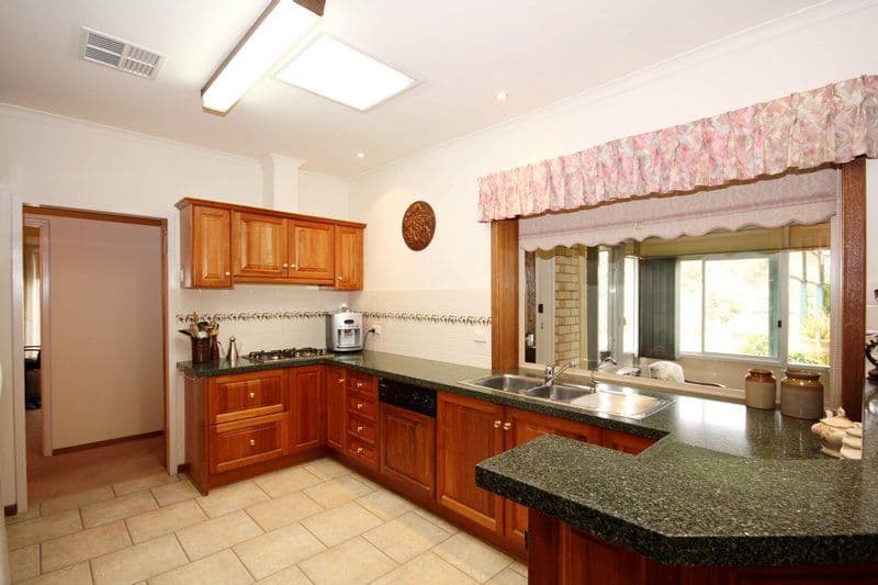 3  Vincent Court, CAMPBELLTOWN SA 5074, Campbelltown - Thumbnail 2