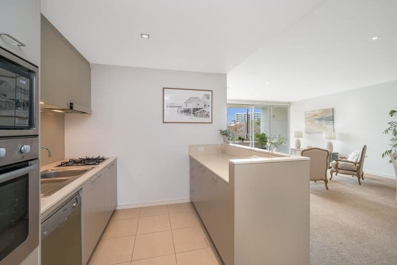 2 Honeysuckle Drive, Newcastle NSW 2300, Newcastle - Thumbnail 6