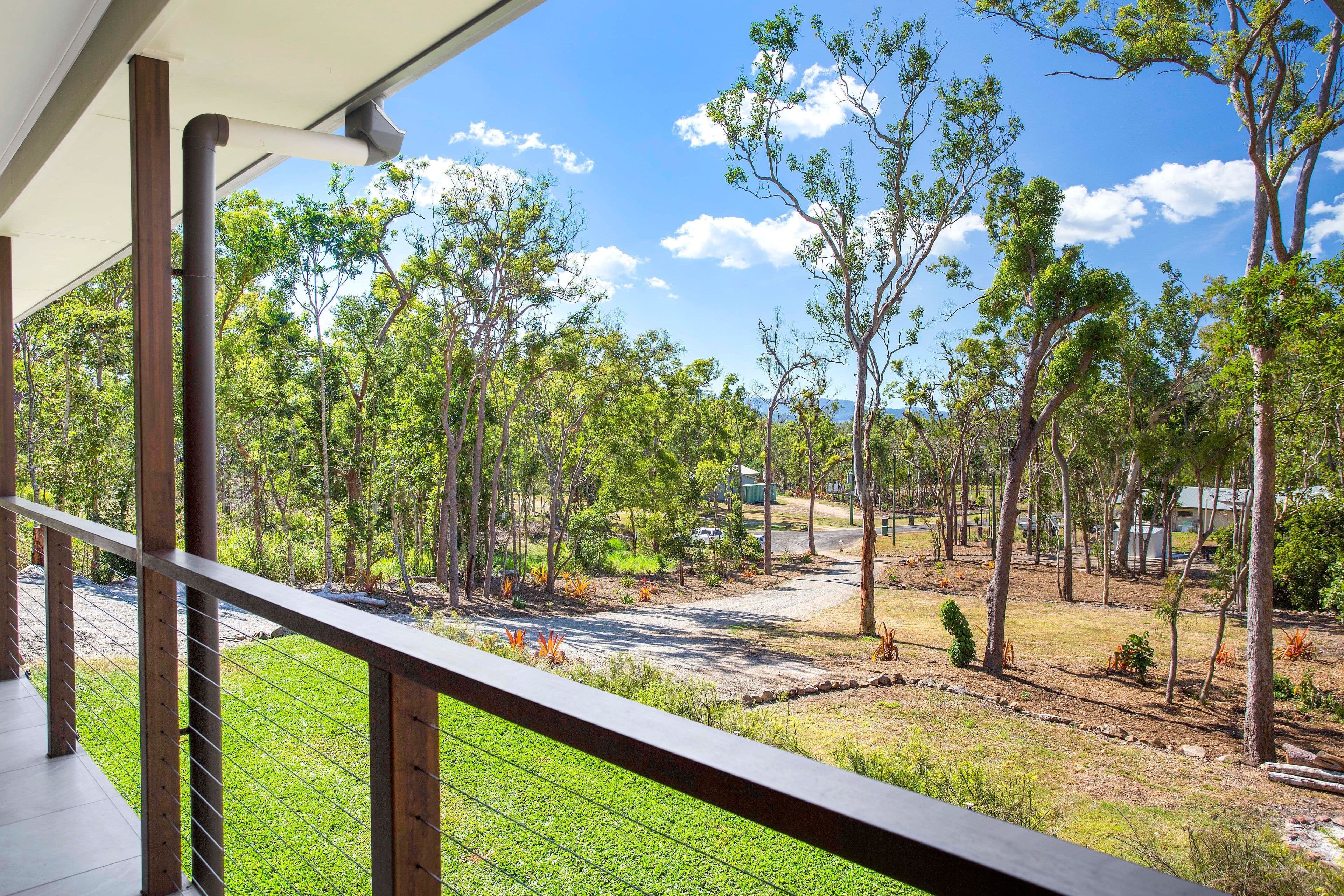 11 Remington Close, Mount Marlow QLD 4800, Mount Marlow - Thumbnail 3