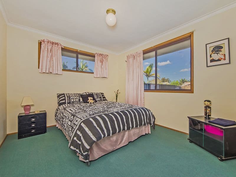 305 Rio Vista Boulevard, MERMAID WATERS QLD 4218, Mermaid Waters - Thumbnail 6