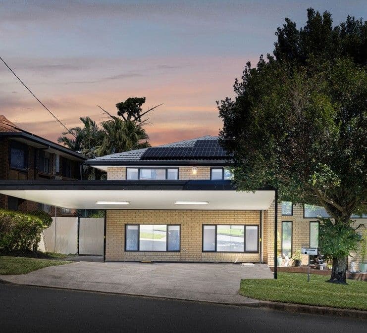 21 Strathford Avenue, Albany Creek QLD 4035, Albany Creek - Image 1
