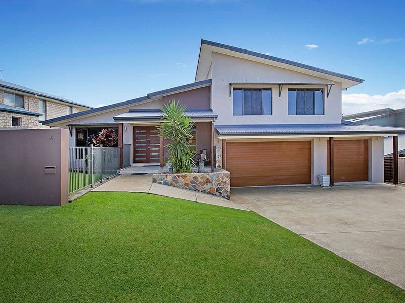 28 Buncrana Terrace, Banora Point NSW 2486, Banora Point - Thumbnail 2