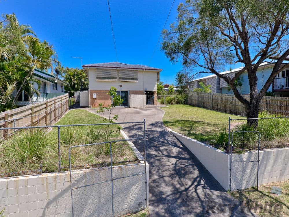 24 Grove Avenue, Arana Hills QLD 4054, Arana Hills - Image 1