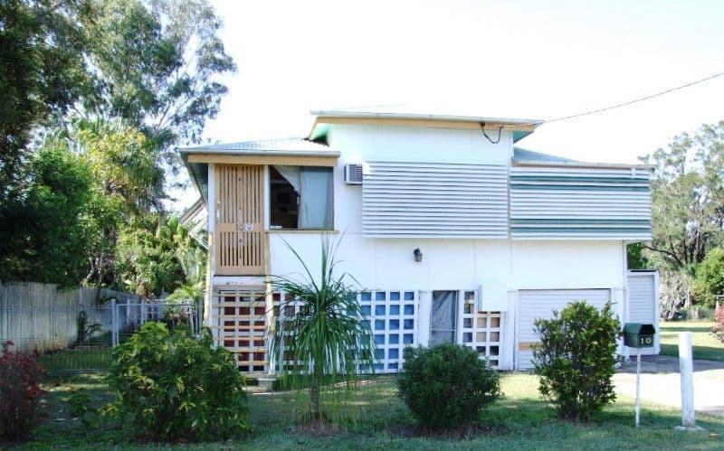 10 Lauga Street, PARK AVENUE QLD 4701, Park Avenue - Thumbnail 2