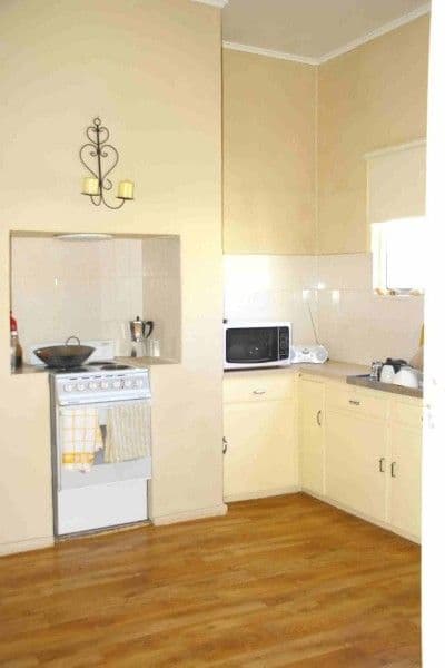 7 Tenth Street, RENMARK SA 5341, Renmark - Thumbnail 3