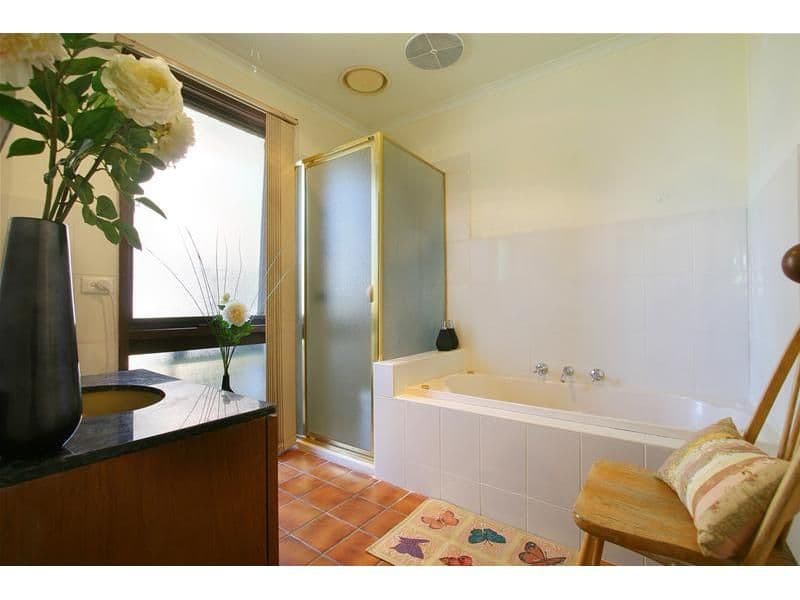 13 Fuchsia Court, NARRE WARREN VIC 3805, Narre Warren - Thumbnail 8