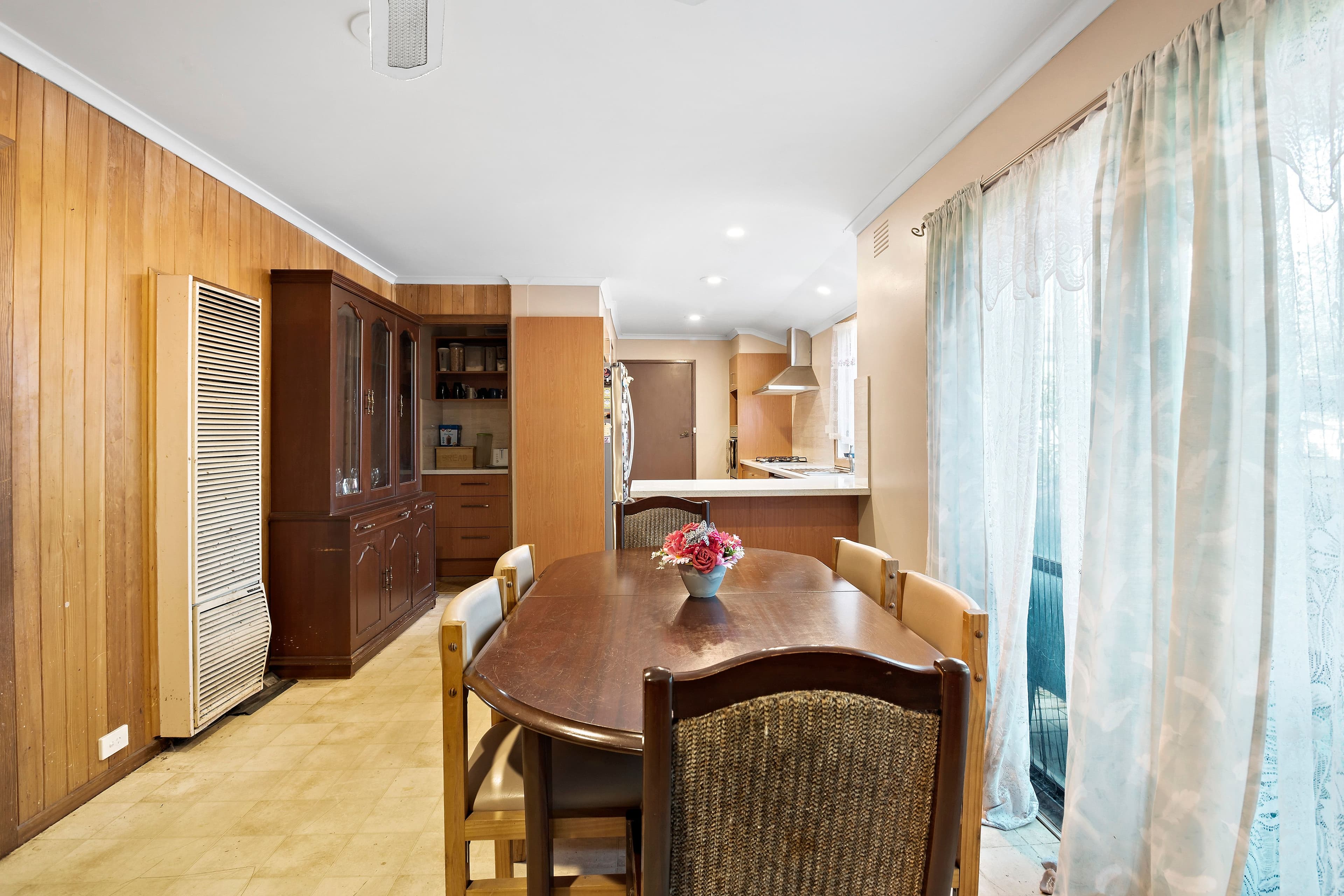 32 Narambi Crescent, Frankston VIC 3199, Frankston - Thumbnail 4