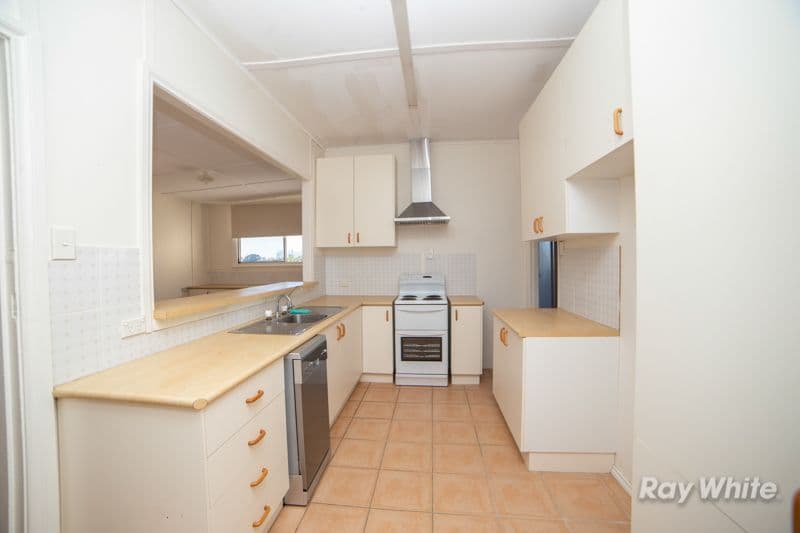 92 North Street, Grafton - Thumbnail 2
