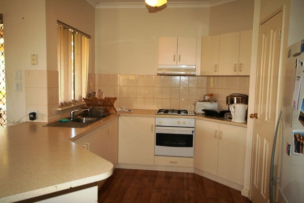 8 Tambor Drive, EXMOUTH WA 6707, Exmouth - Thumbnail 2