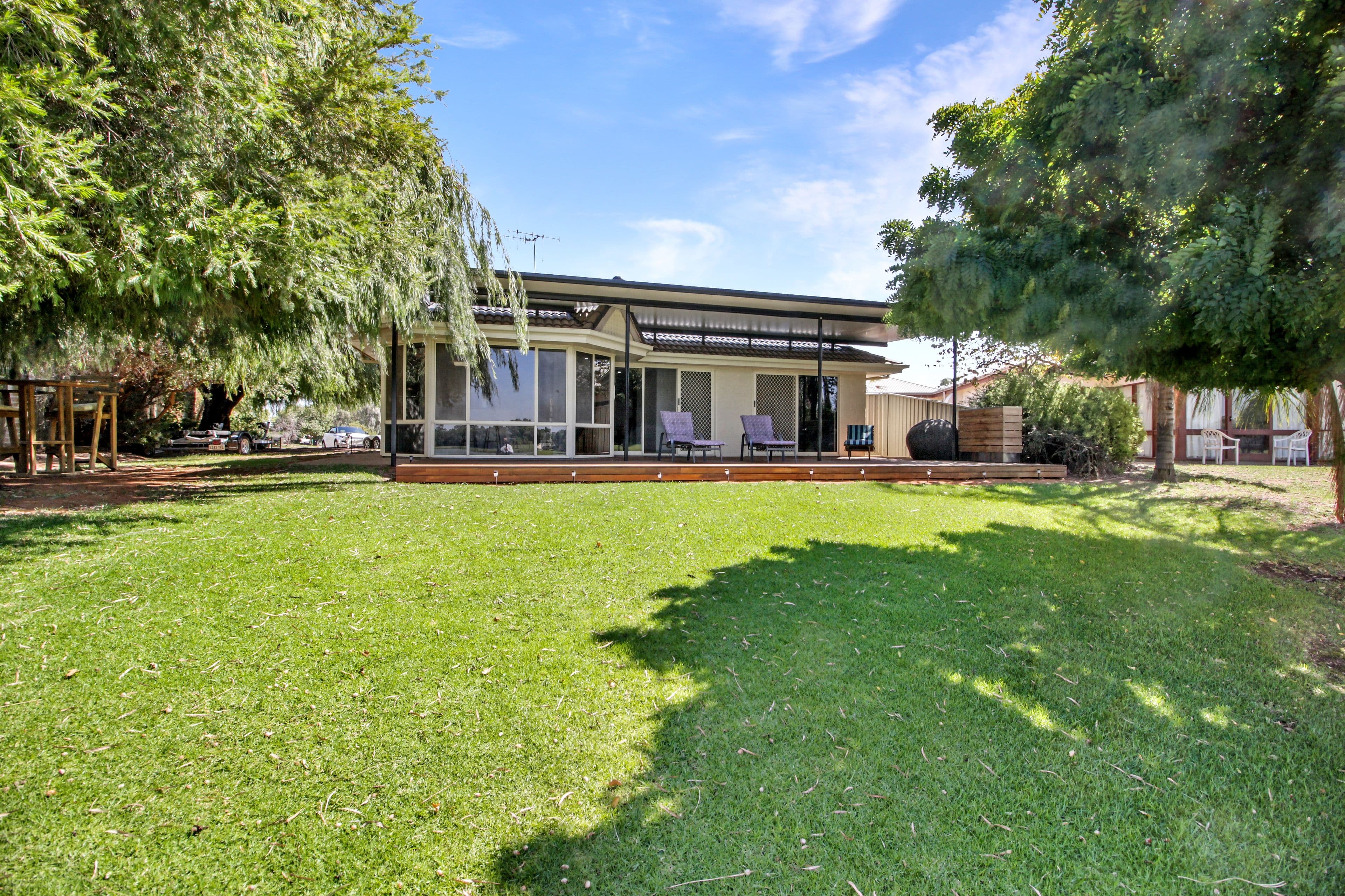 32 Meander Avenue, Renmark SA 5341, Renmark - Thumbnail 4