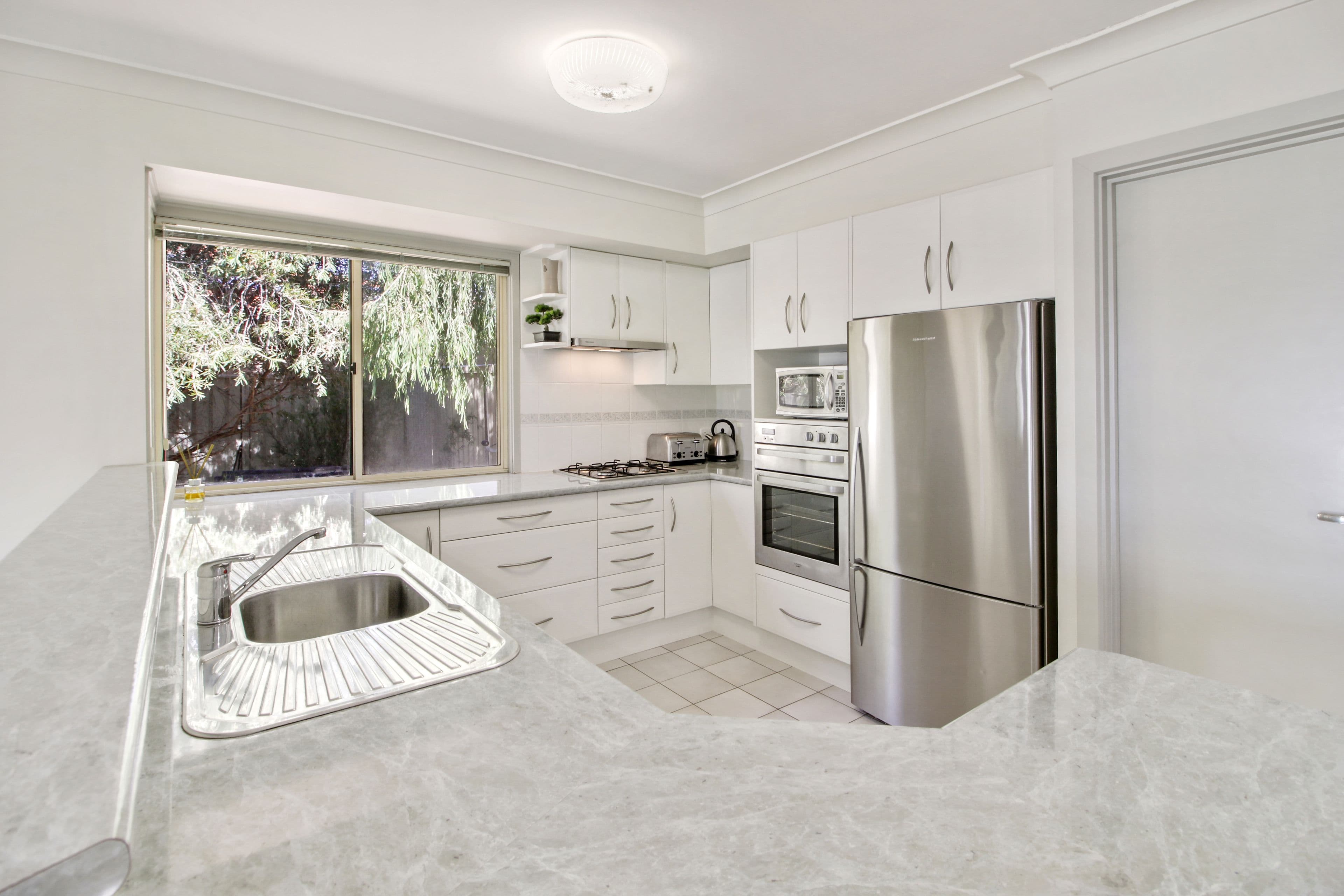 32 Meander Avenue, Renmark SA 5341, Renmark - Thumbnail 5