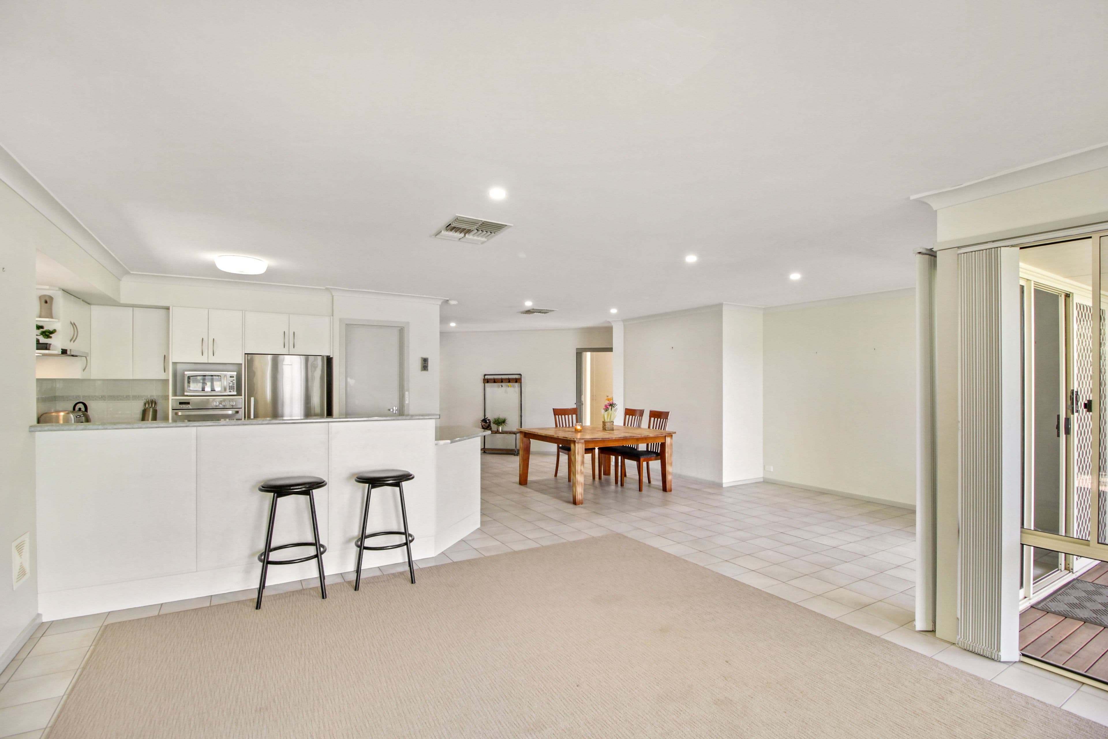 32 Meander Avenue, Renmark SA 5341, Renmark - Thumbnail 7