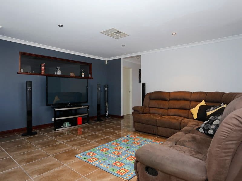 5 Hillsborough Parkway, RIDGEWOOD WA 6030, Ridgewood - Thumbnail 4
