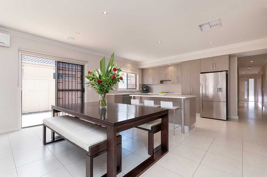 8 Dampier Close, Craigieburn VIC 3064, Craigieburn - Thumbnail 4