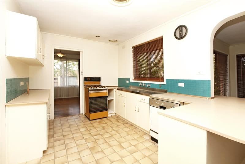 6 Cornell Court, BUNDOORA VIC 3083, Bundoora - Thumbnail 3