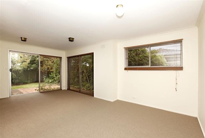 6 Cornell Court, BUNDOORA VIC 3083, Bundoora - Thumbnail 4