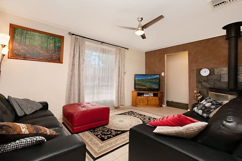 10 Dash Avenue, BURTON SA 5110, Burton - Thumbnail 2