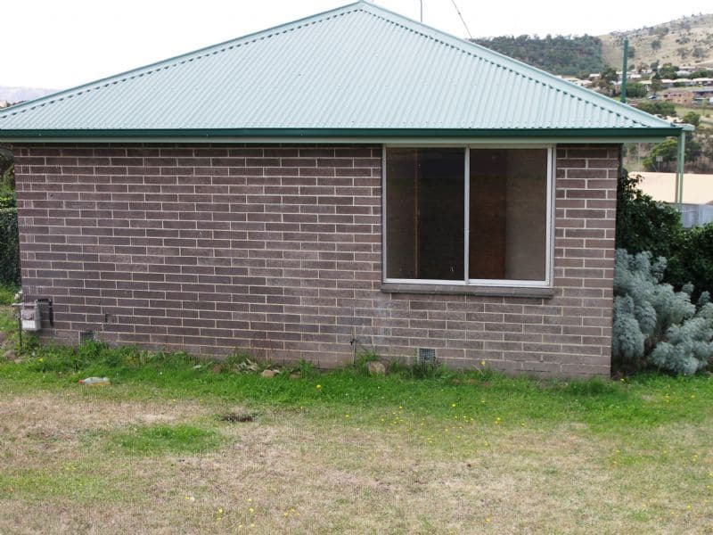 16 Holloway Drive, HERDSMANS COVE TAS 7030, Herdsmans Cove - Thumbnail 3