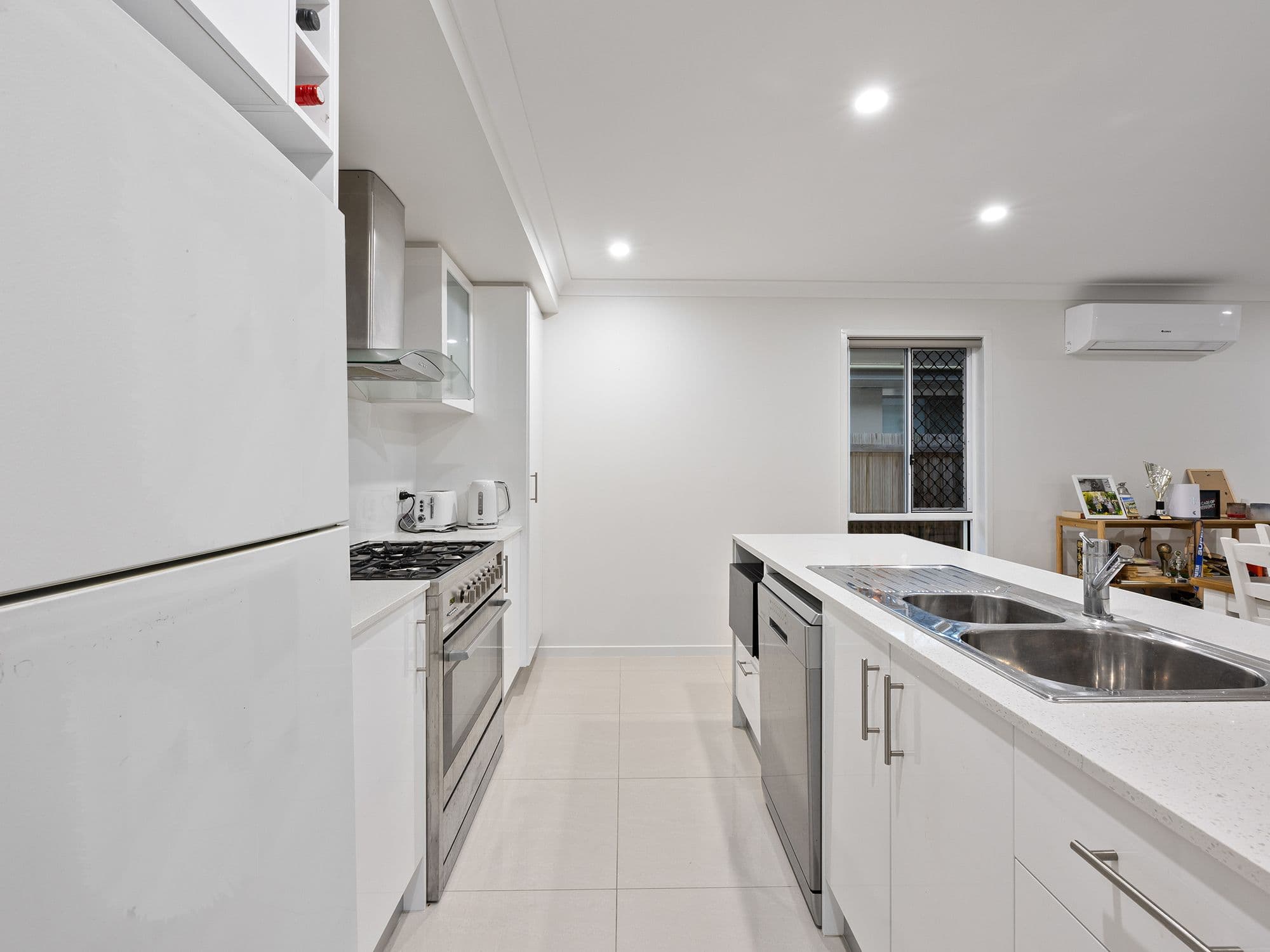 7 Cedarvale Street, South Ripley QLD 4306, South Ripley - Thumbnail 4