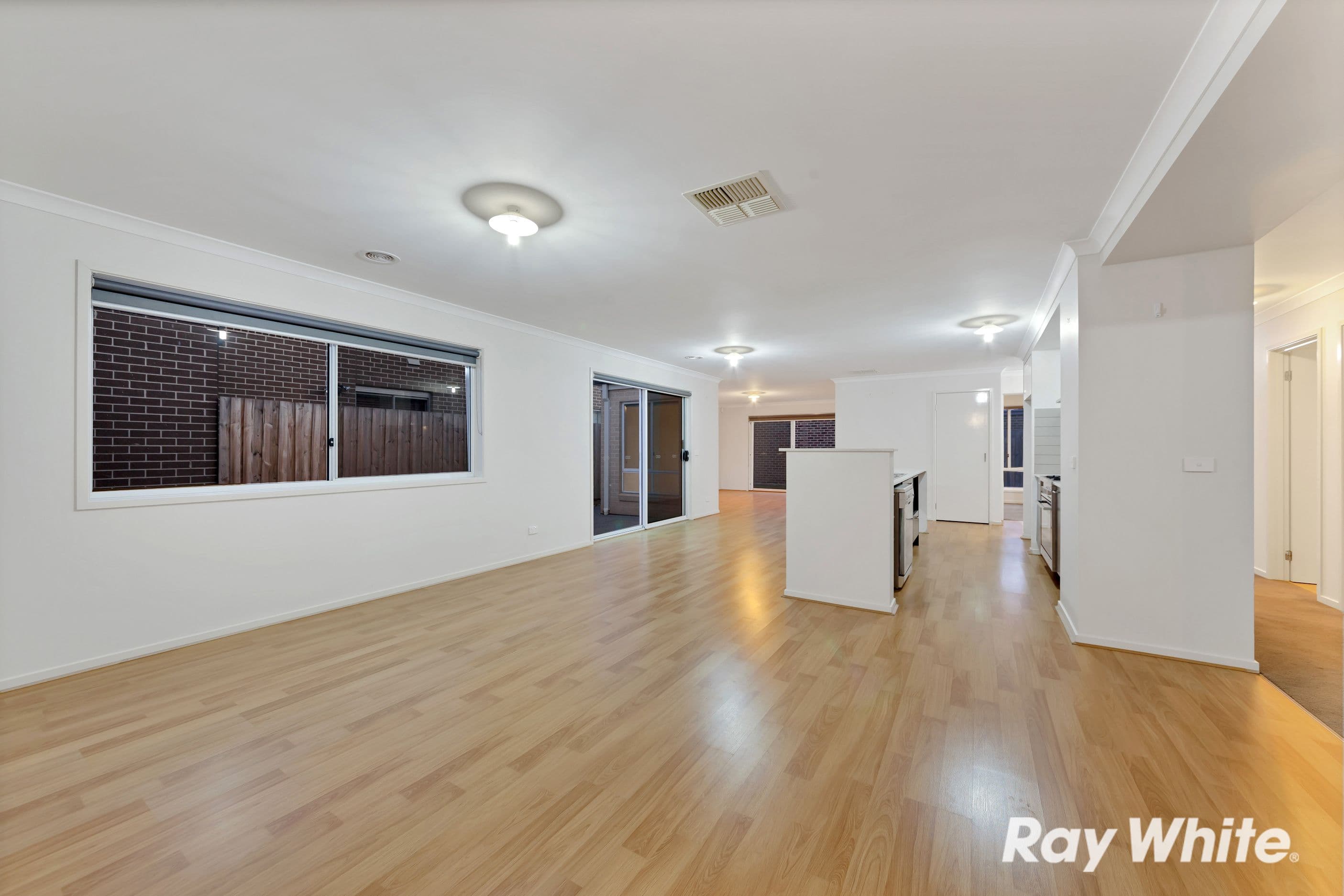 23 Chapman Drive, Wyndham Vale VIC 3024, Wyndham Vale - Thumbnail 3
