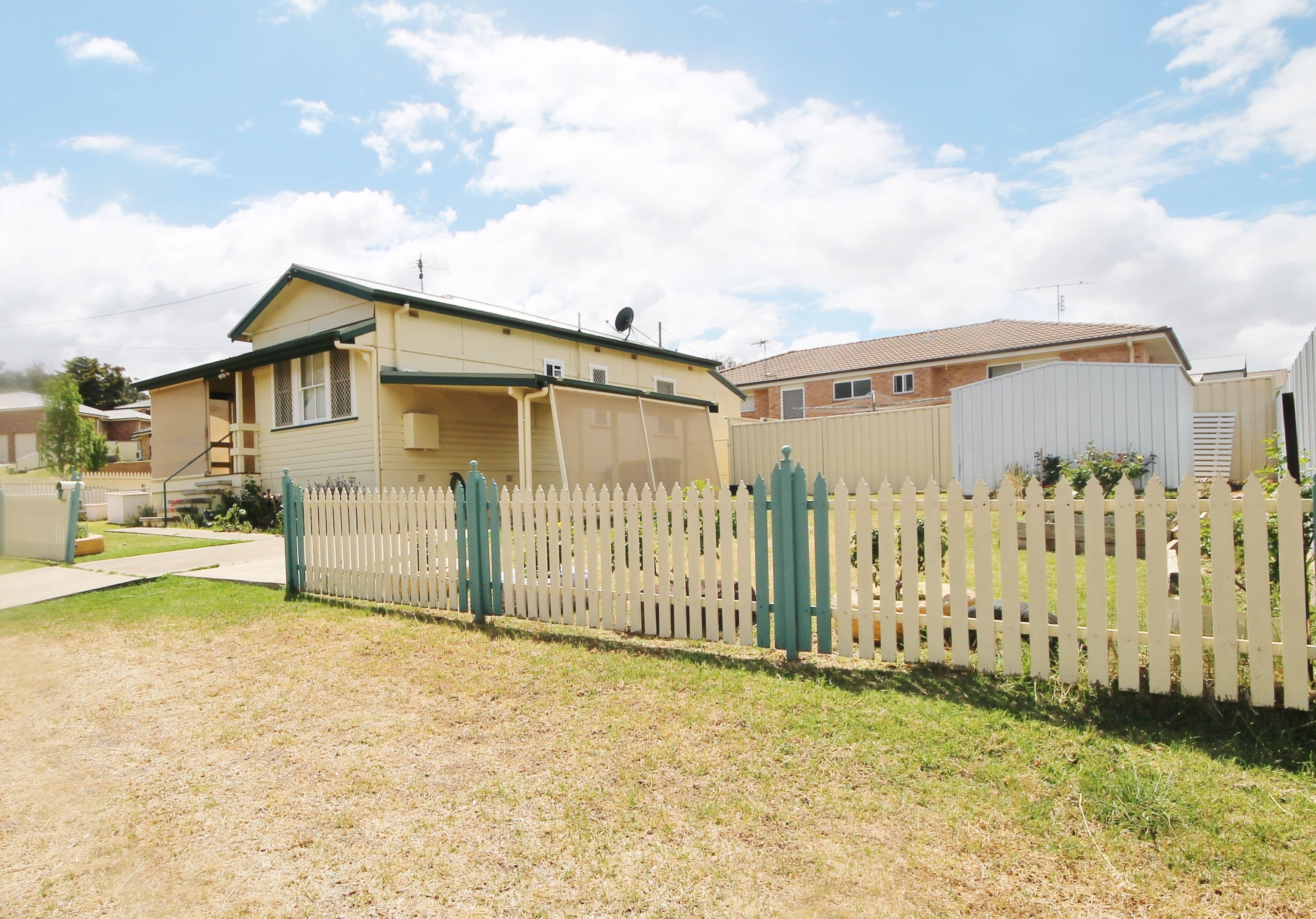 2 Stoneridge Street, Young - Thumbnail 2