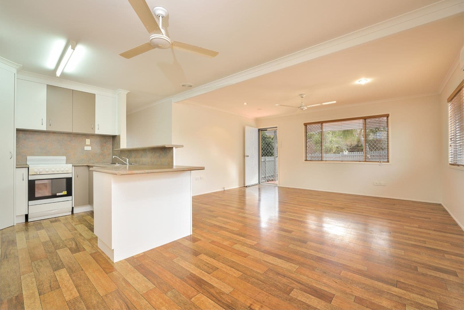 17 Bauhinia Street, Kin Kora QLD 4680, Kin Kora - Thumbnail 3
