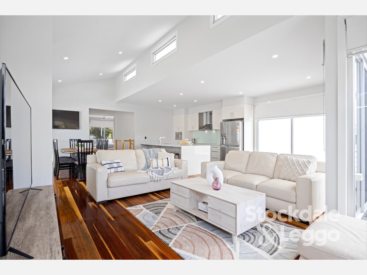26 Ninth Avenue, Rosebud VIC 3939, Rosebud - Thumbnail 5