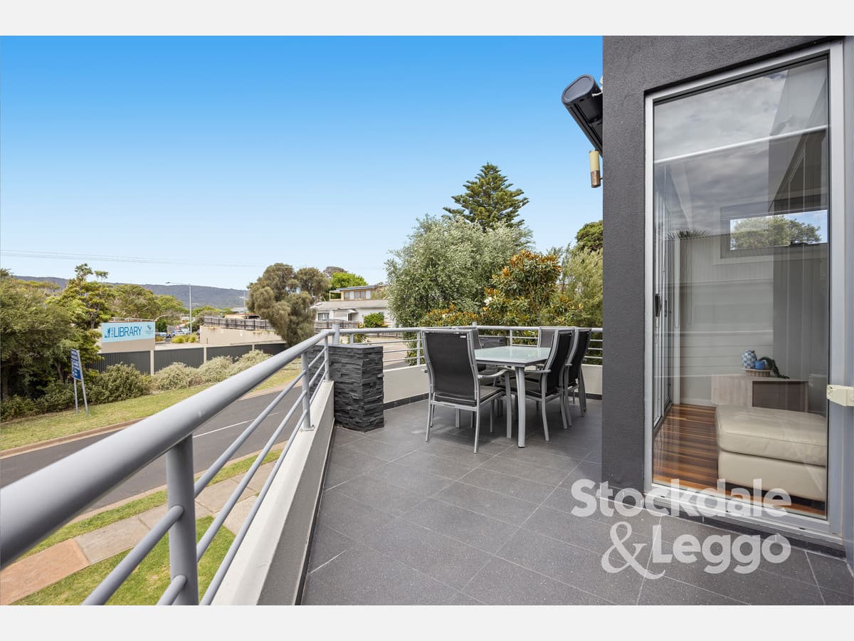 26 Ninth Avenue, Rosebud VIC 3939, Rosebud - Thumbnail 7