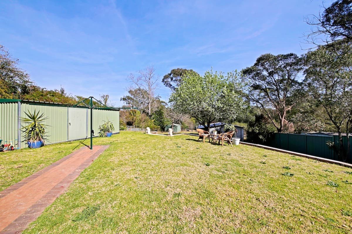 19 Carlton Road, THIRLMERE, Thirlmere - Thumbnail 8