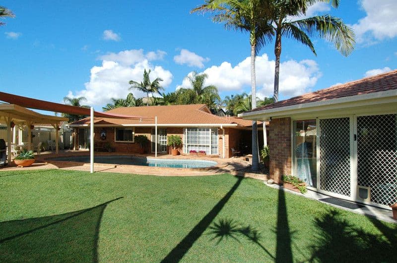 8 Henning Court, MERMAID WATERS QLD 4218, Mermaid Waters - Thumbnail 5