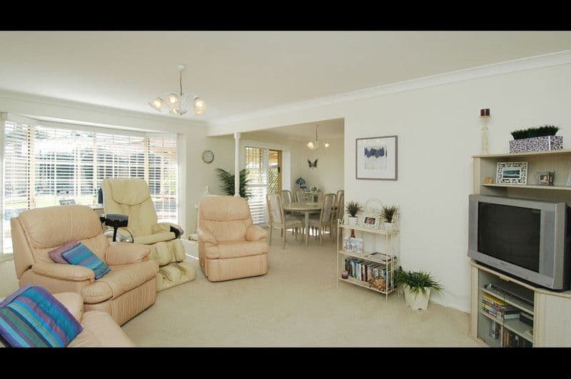 8 Henning Court, MERMAID WATERS QLD 4218, Mermaid Waters - Thumbnail 8