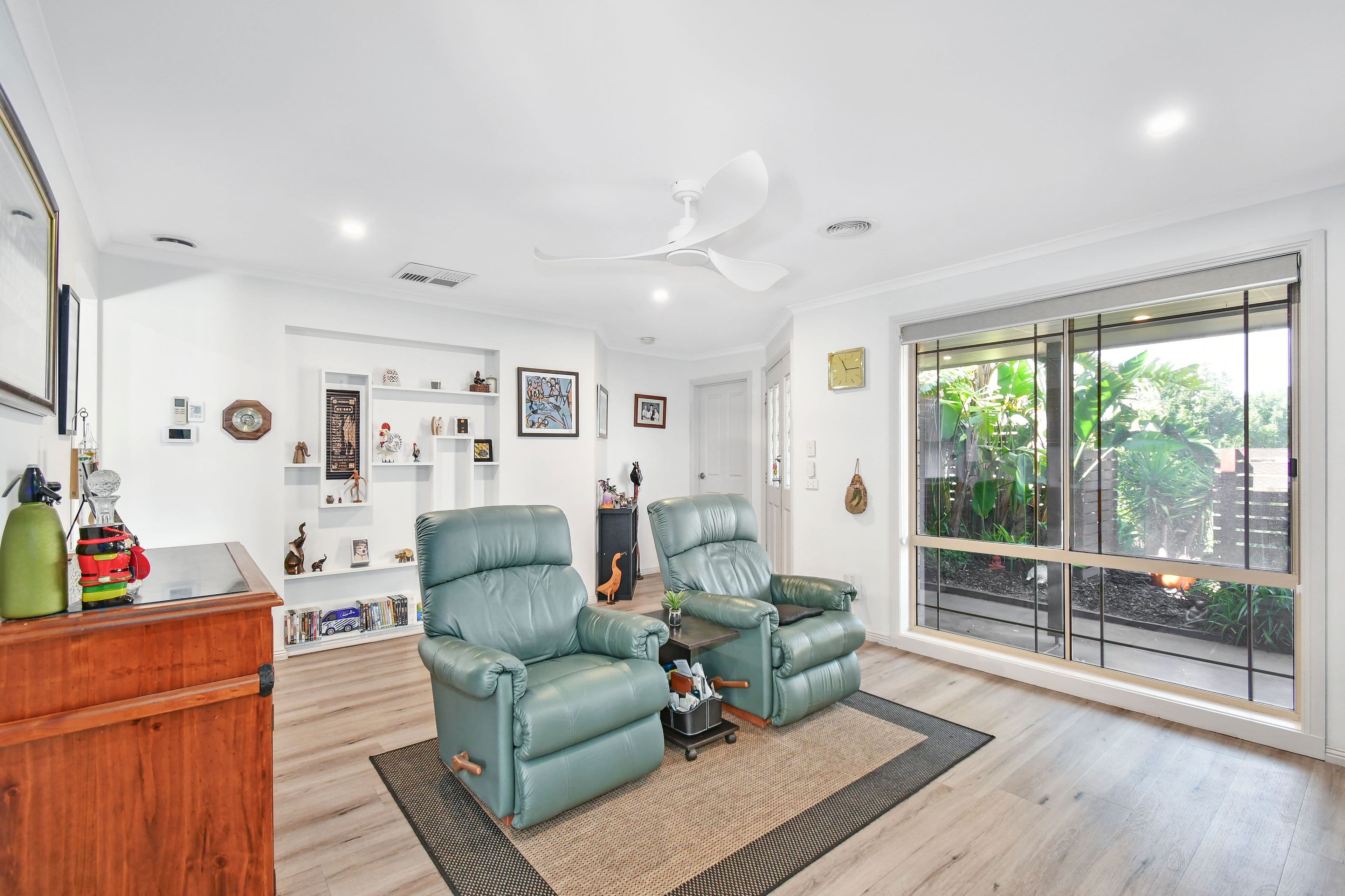 19 Grevillea Place, Pakenham VIC 3810, Pakenham - Thumbnail 3