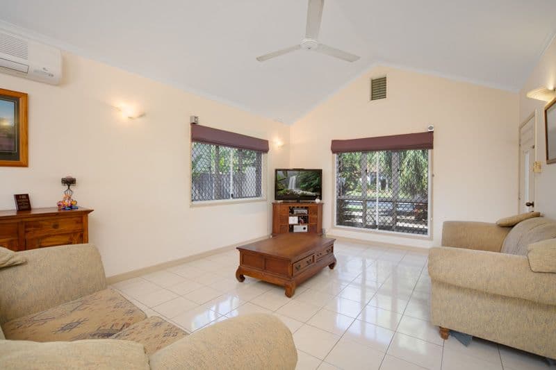 185 Robert Road, BENTLEY PARK QLD 4869, Bentley Park - Thumbnail 5