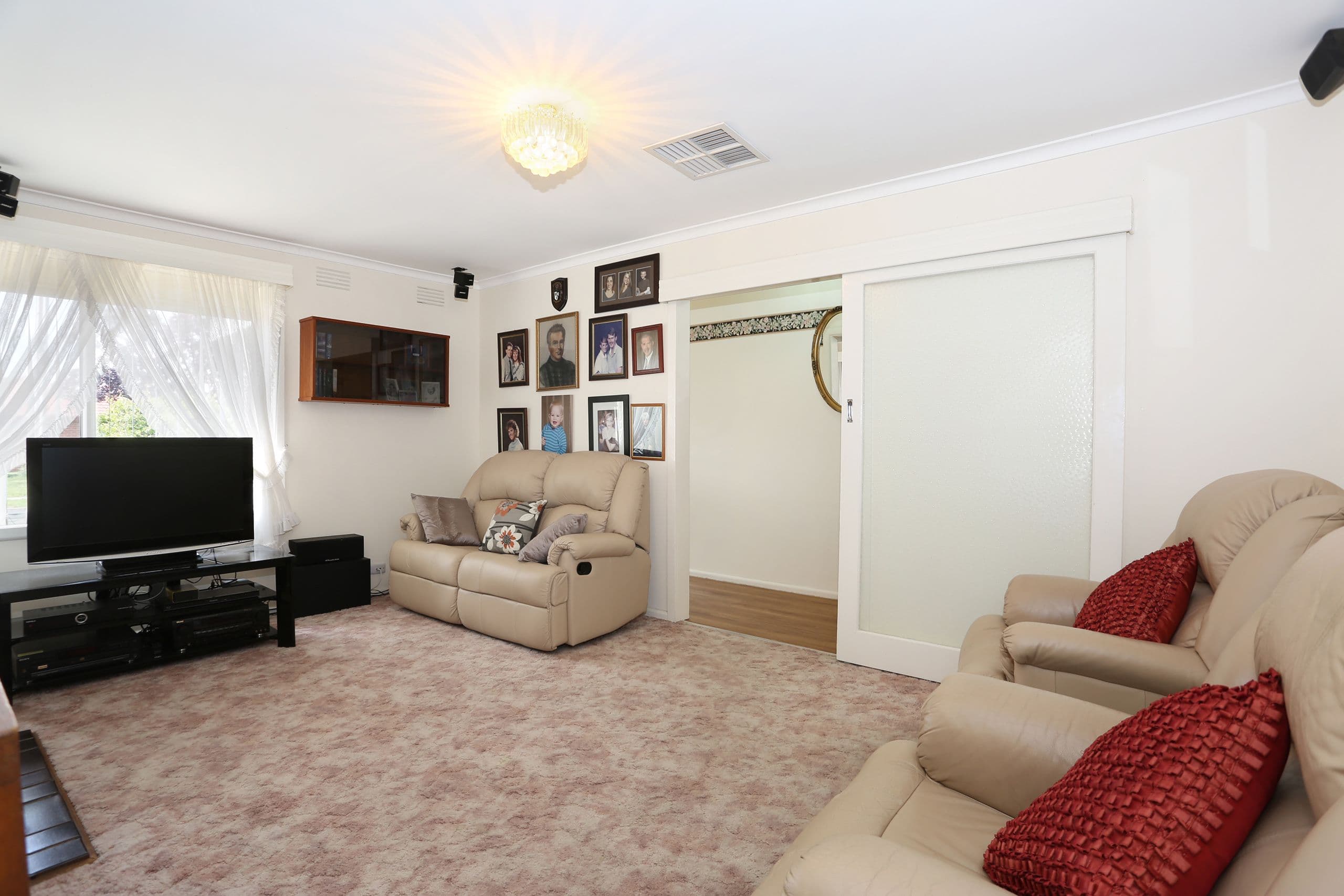 27 Louise Street, Lalor VIC 3075, Lalor - Thumbnail 5