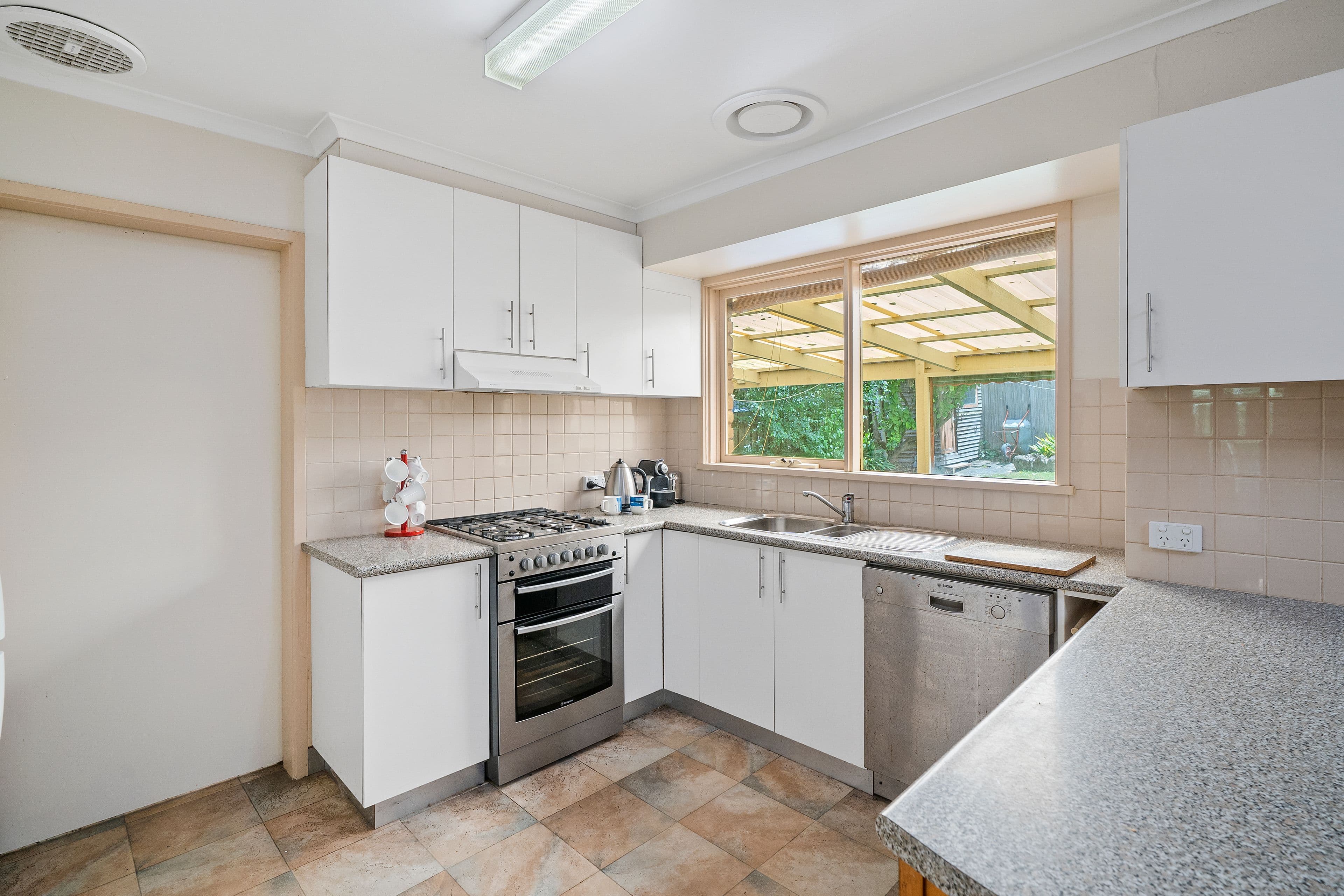 34 Sonia Street, Ringwood VIC 3134, Ringwood - Thumbnail 6