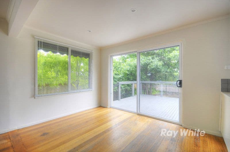 30 Roehampton Avenue, WANTIRNA VIC 3152, Wantirna - Thumbnail 4
