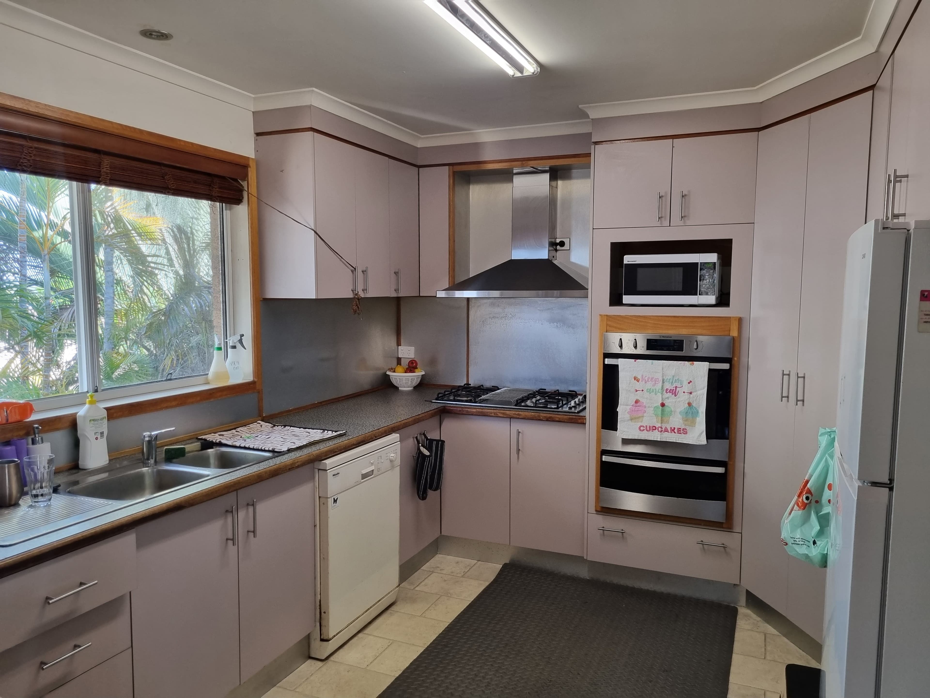 1 Macedon Street, Tannum Sands QLD 4680, Tannum Sands - Thumbnail 7