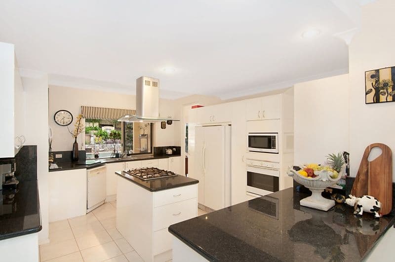 93 Ironbark Road, CHAPEL HILL QLD 4069, Chapel Hill - Thumbnail 2