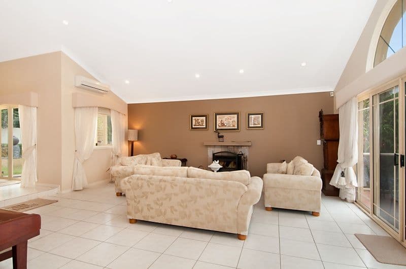 93 Ironbark Road, CHAPEL HILL QLD 4069, Chapel Hill - Thumbnail 5