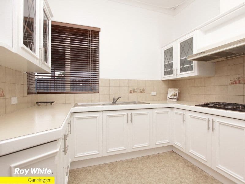 1 Potter Avenue, SALTER POINT WA 6152, Salter Point - Thumbnail 2