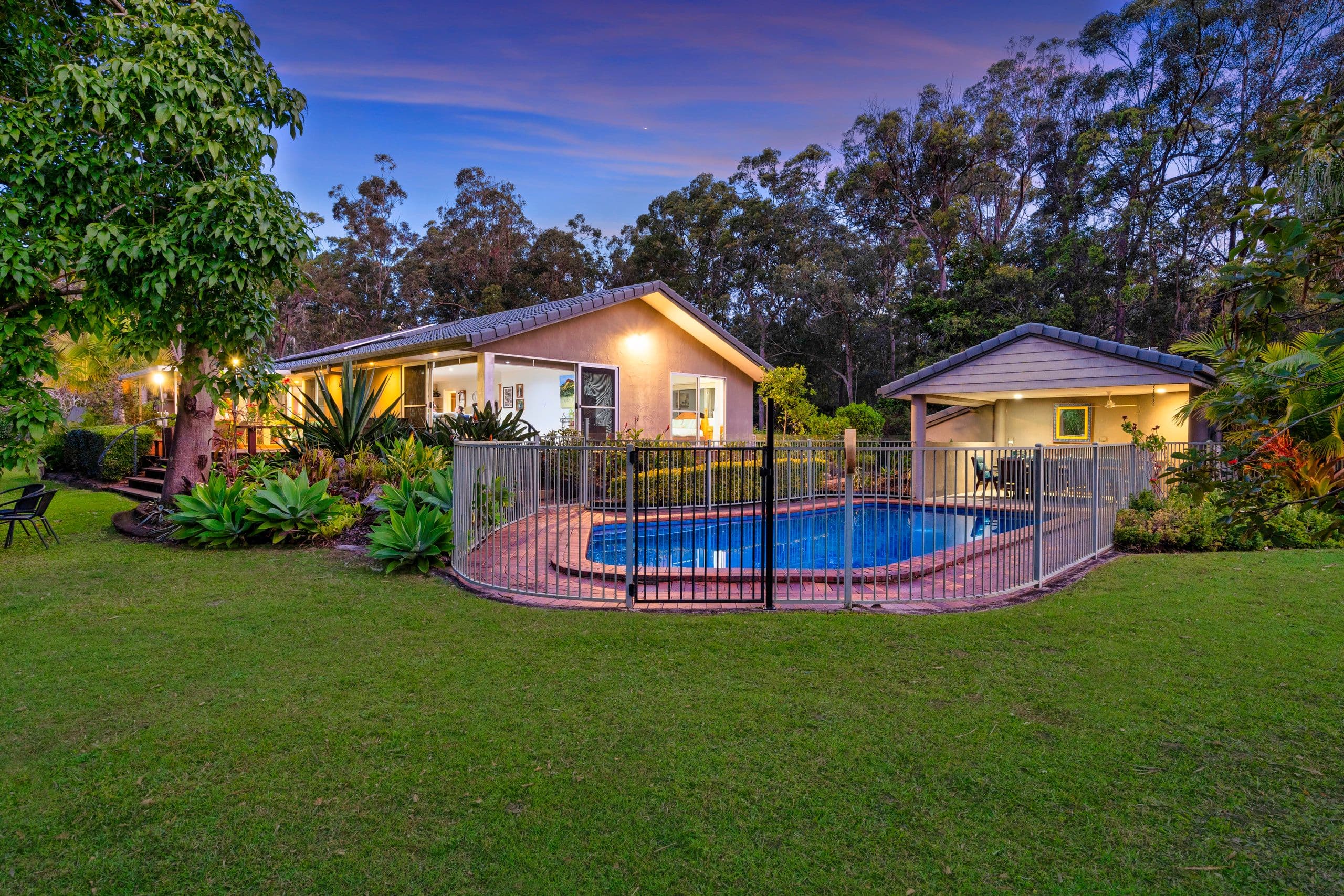 138 Lynwood Drive, Guanaba QLD 4210, Guanaba - Thumbnail 2