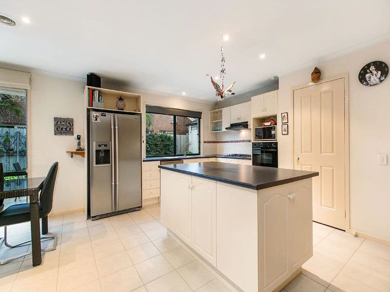 25 Heathland Way, DINGLEY VILLAGE VIC 3172, Dingley Village - Thumbnail 6