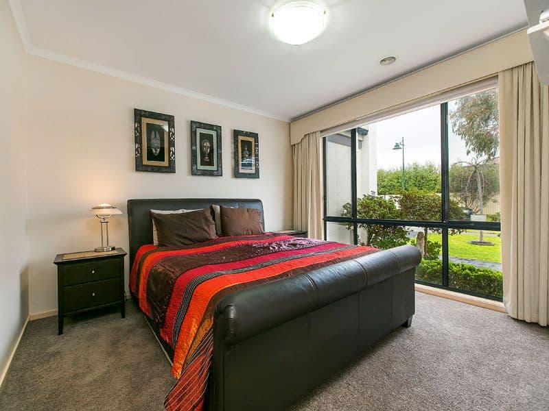 25 Heathland Way, DINGLEY VILLAGE VIC 3172, Dingley Village - Thumbnail 7