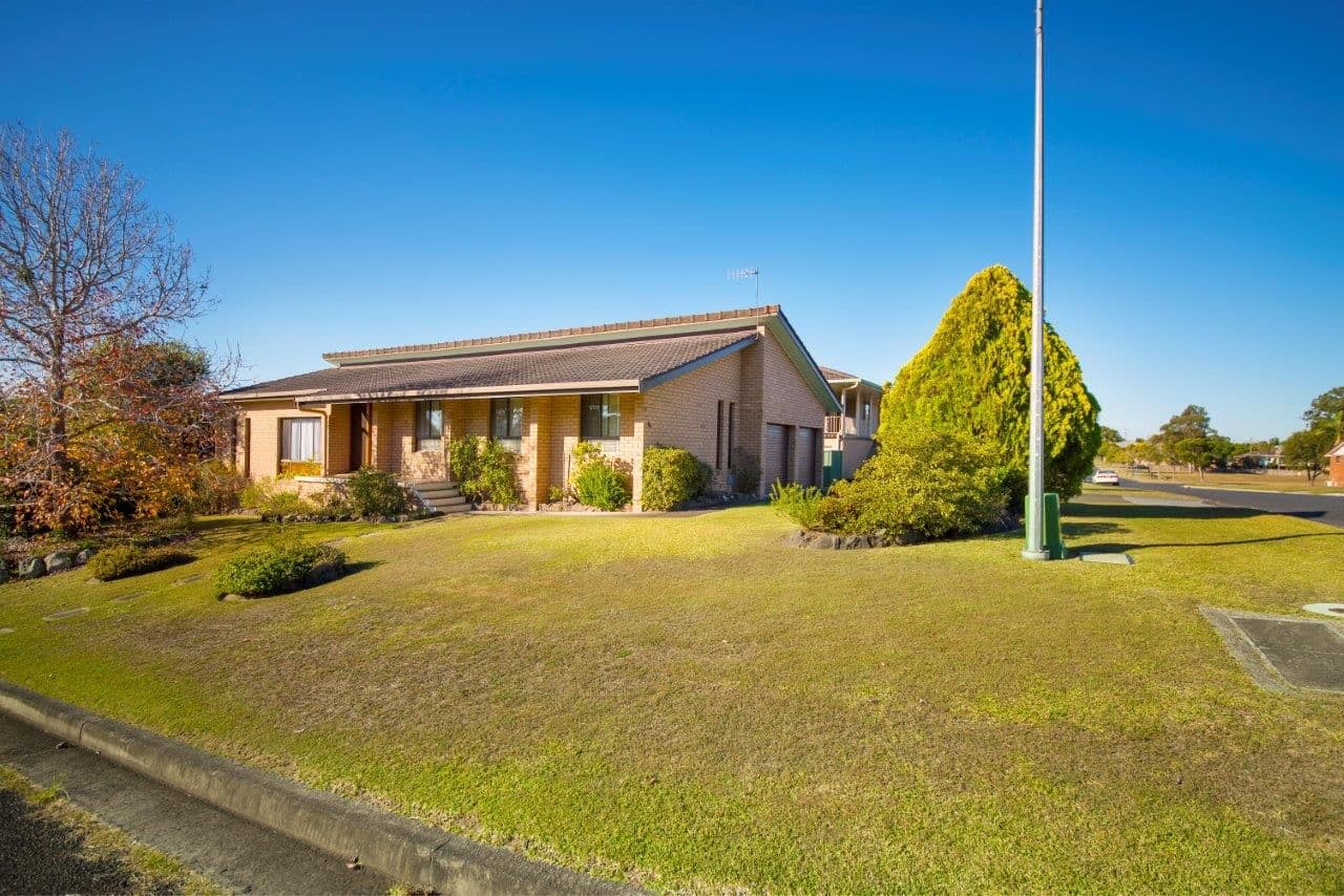 64 Ritchie Crescent, Taree - Thumbnail 2